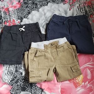 Bundle of cargo pants (2T)